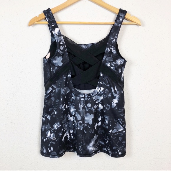 Lululemon black water print tank top - Picture 3 of 5